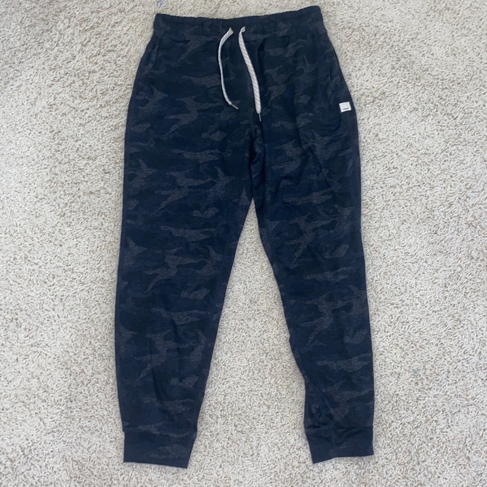 Vuori Joggers